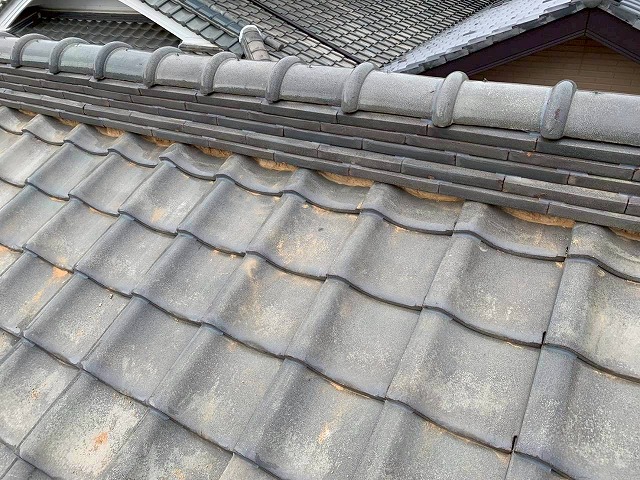 加古川市の戸建で漆喰の詰め直し工事を行いました！瓦をしっかり固定して雨漏りを予防します